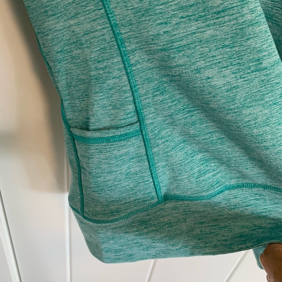 Nike Women's Bunker Funnel Top - Picture 5 of 6